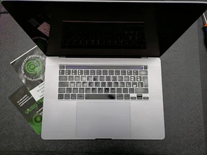MACBOOK PRO 16.1 2019 INTEL i7 16GB RAM 500 SSD RADEON 5300M 4GB A2141 4K SONOMA - Bild 1 von 6