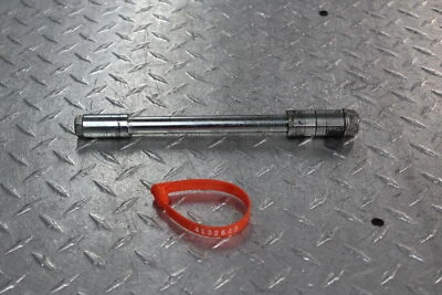 Honda CBR300R 2018 rueda delantera eje pivote perno Foto 1 de 4