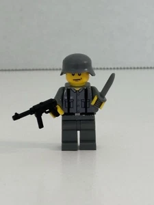 Army Themed WW2 Era Fighter 1 Minifig Army Soldier Custom Made - Picture 1 of 3