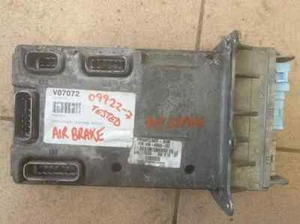 2005 Freightliner M2 Bulkhead Module - P/N: A06-40959-002 - Picture 1 of 4