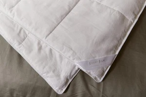Die Bettdecke von SmartSilk, ganz natürlich hypoallergen Seide gefüllt Luxus, voll - Bild 1 von 4