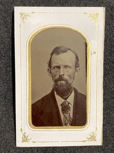 Burlington Kansas KS Handsome Man With Beard Civil War Antique Tintype Photo - Picture 1 of 3