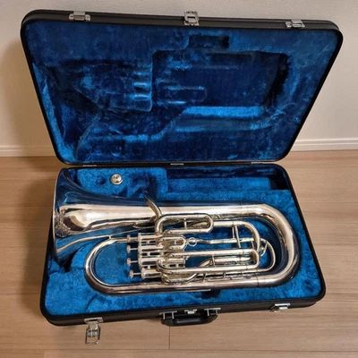 Yamaha YEP-321 Series 4-Valve Euphonium Silver W/ Case Musical instruments - Image 1 of 4