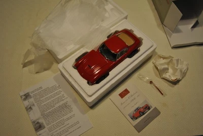 CMC Ferrari 250 GT Berlinetta passo corto SWB red 1961 1/18 M-046 - Immagine 1 di 4