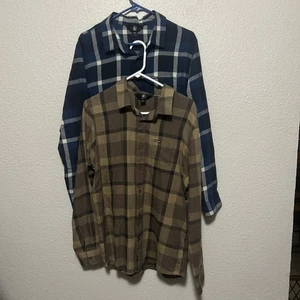 Volcom Men's Medium Lot Of 2 Flannel Shirts NWT and NWOT - Picture 1 of 12