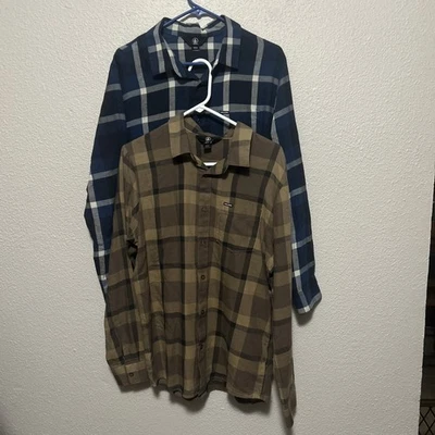 Volcom Men's Medium Lot Of 2 Flannel Shirts NWT and NWOT - Image 1 of 4