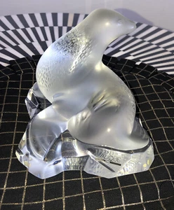 Lalique Seal/Otter Figurine On Block Of Ice ..Rare ...Signed # 11744 - Picture 1 of 6