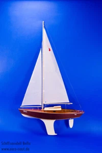 Bella Radio Control Sailing Yacht - Aero-Naut Mahogany Wooden Kit - Picture 1 of 4