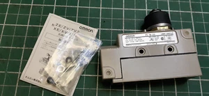 OMRON LIMIT SWITCH Type ZE-N-2S, Japan, New - Picture 1 of 4
