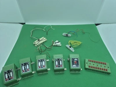N Gauge Fleischmann Accessories Bundle.  ( 6929, 6924 + .....) - Image 1 of 4