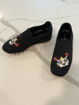 Tenis sin cordones PRADA Triángulo Logo Robot Negro Nylon Cuero Mujeres EU 40 Foto 1 de 4