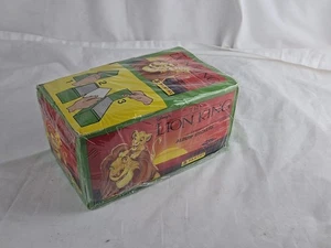 Album Panini Vintage Disney Classico Il Re Leone Sticker Box 100 Confezioni - Foto 1 di 13