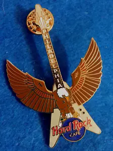PHILADELPHIA BALD EAGLE BIRD IN FLIGHT FLYING V GUITAR Hard Rock Cafe PIN - Picture 1 of 1