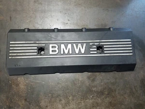 CUBIERTA CULATA GASOLINA BMW E32 M60 B40 B30 V8 LADO DERECHO 1736003 - Imagen 1 de 3