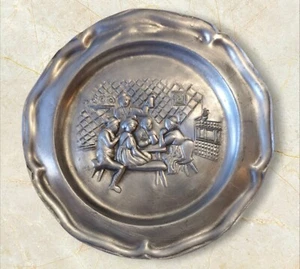 Antique English Pewter Embossed Decorative Plate Tavern Scene 9" - No Back Hook - Picture 1 of 2