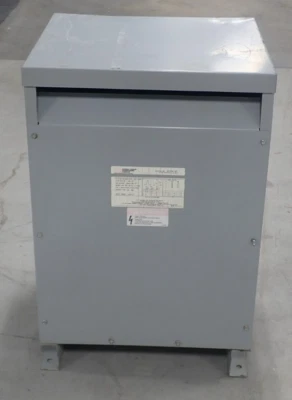 Transformador Federal Pacific 3 fases 37,5 KVA 480 a 240ZZ/138 voltios 25366-02 Foto 1 de 4