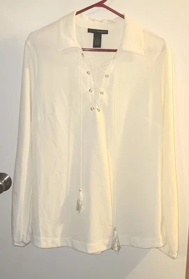 Blusa Top Grace Elements Off White Con Cordones Camisa Borlas Manga Larga Talla Med Foto 1 de 4