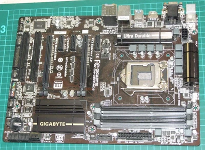 Gigabyte GA-Z87X-HD3 ATX motherboard - for parts or repair - Image 1 of 4