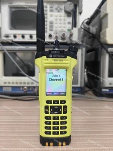 Motorola APX7000 H97TGD9PW1AN VHF 700/800MHz ADP AES DES (Excluding battery) - Zdjęcie 1 z 8