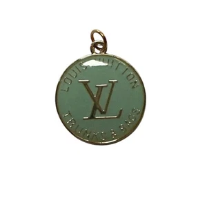 LOUIS VUITTON LV ZIPPER PULL CHARM GOLD Light Blue 25MM - Picture 1 of 1