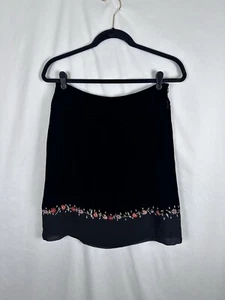 DKNY Black Velvet Skirt with Flower Embroidery and Sheer Hem Detail Size 6 - Picture 1 of 11