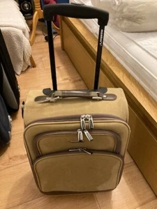 Cabin sz softshell suitcase, UNISEX, 2 wheels, retrac handle, brwn leather trim - Picture 1 of 11