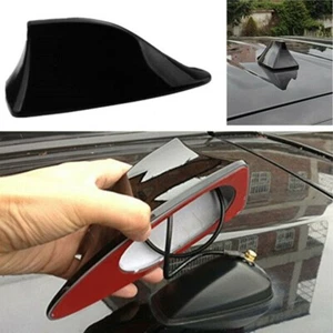 Antenne d'aileron de requin Universel Radio ABS Noir Voiture Auto Fm / Am Signal - Picture 1 of 12