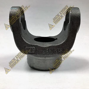 2-4-573 New Dana Spicer End Yoke - OEM - 1310 Series - Imagen 1 de 5