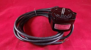 NEU ÜBERSCHUSS!! Reliance Electric 63002R Drehzahlmesser Generator Acuse LS 63002 R - Bild 1 von 4