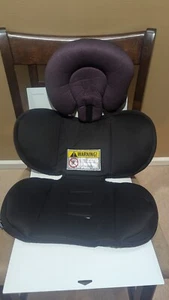 Diono Radian Rainer RXT car seat- infant insert padding. Purple/black - Picture 1 of 1