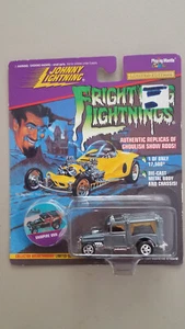 Johnny Lightning Fright'ning Lightnings Vampire Van - Picture 1 of 2