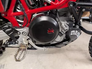 2022-25 GasGas EC 700 ENDURO clutch & stator cover 73.2 - Picture 1 of 3