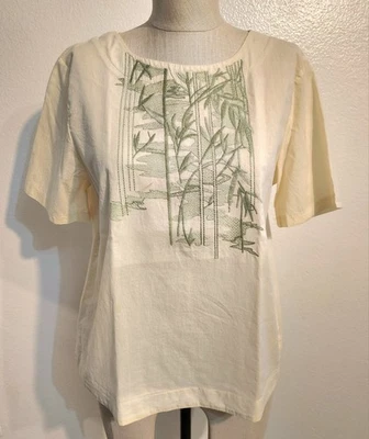 Top para mujer de manga corta bordado de bambú de algodón amarillo pastel  Foto 1 de 4