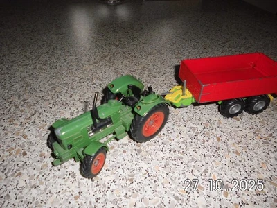 Siku Trecker mit Anhänger - Bild 1 von 3