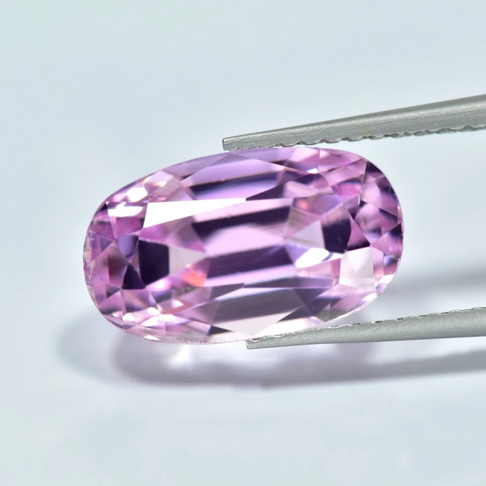 5.34Ct Oval_ Natural Pink Kunzite _VVS-Clarity Gemstone - Image 1 of 1