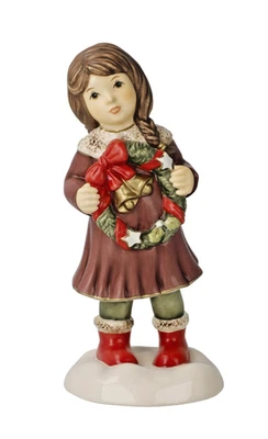 Goebel Angel Winter Children - A Wreath for Advent - NOVELTY 2025 - Image 1 of 2