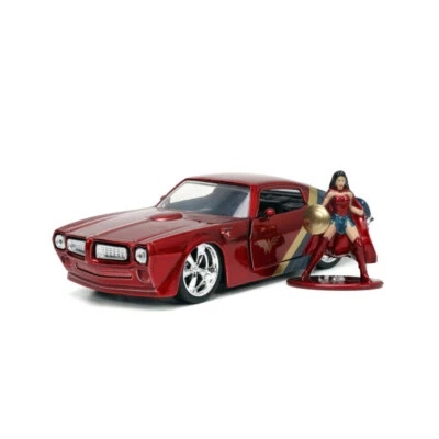 1:32 Jada Hollywood Rides - DC Comics - 1972 Pontiac Firebird with Wonder Woman - Image 1 of 3