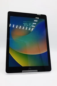 Apple iPad Pro A1674 Wi-Fi LTE Space Grau 128GB Gebraucht #O-4861 - Bild 1 von 7