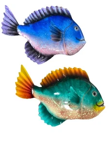 SET OF 2 TROPICAL METAL FISH COLORFUL ART NAUTICAL PATIO HOME DECOR WALL ART - Picture 1 of 4