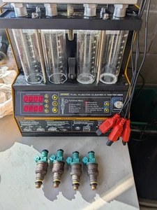 4 x Genuine Bosch 0280150804 Injectors VOLVO 740 940 760 960. FULLY REFURBISHED - Picture 1 of 5