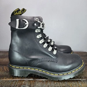 Dr. Doc Martens 1460 Pascal Chain Womens Size 7 Lace Up Boots Leather Black - Picture 1 of 13