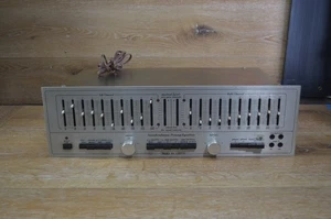 Vintage Soundcraftsmen Preamp Equalizer PE2217 parts OR REPAIR NOT TESTED - Picture 1 of 9
