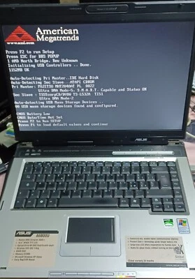 Netbook Asus A6B00U - Immagine 1 di 4