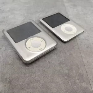 2X Reproductor Apple MA978ZP/A iPod Nano 3ª Generación 4 GB - Plateado Piezas o Reparación - Imagen 1 de 6