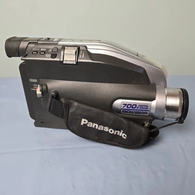 PANASONIC Camcorder PV-L353D Compact VHS VHS-C Palmcorder No Charger - UnTested - Image 1 of 4