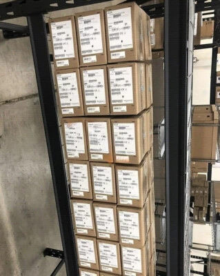 NEW HPE P13010-001 MSA R0Q35A  2.5″ 960GB SSD SAS 12G RI SFF Solid State Drive - Image 1 of 3