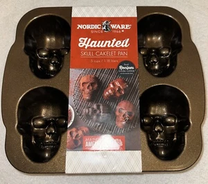 Nordic Ware Mini Totenkopf Cakelet Halloween Backform hält 5 Tassen ergibt 6 Köpfe - Bild 1 von 10