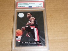 2012/13 Panini Totally Certified DAMIAN LILLARD BLAZERS BUCKS #70 ROOKIE PSA 9