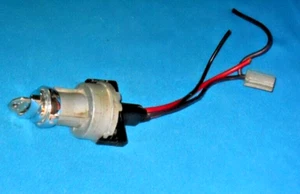 Vintage Delco Remy Ignition Switch with GM Key #8624 - Picture 1 of 8