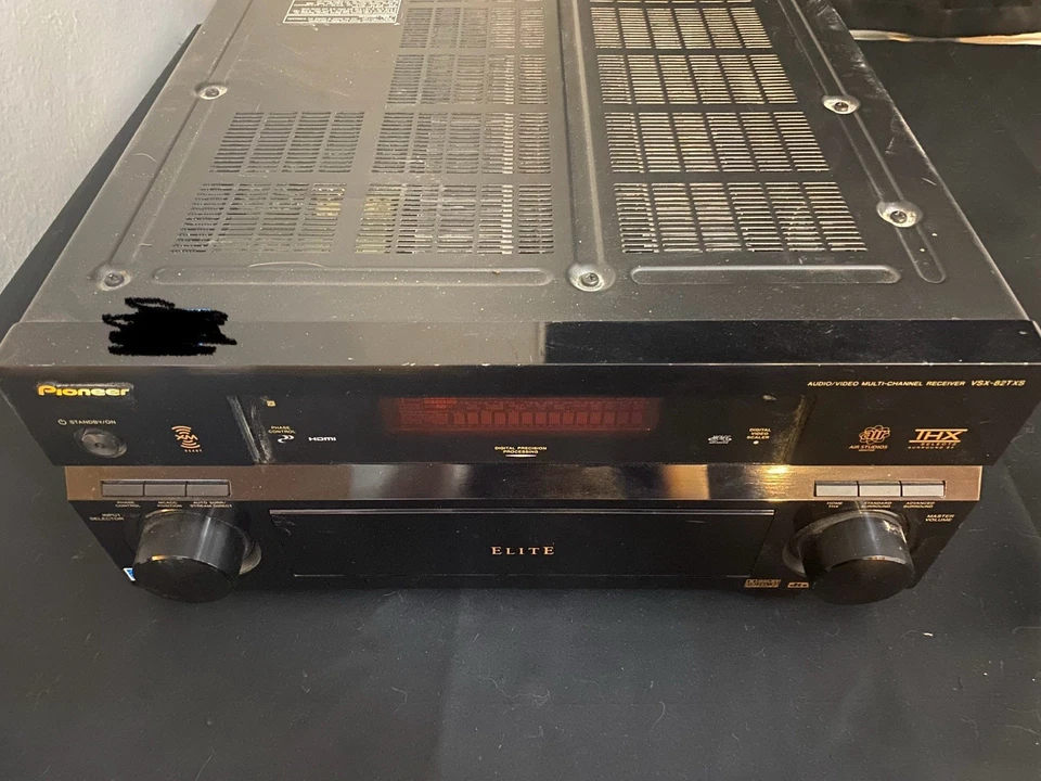 Pioneer Elite VSX 82TX 7.1 Channel 130 Watt Receiver - Image 1 of 4